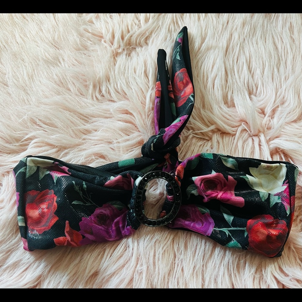 Beach Bunny bikini top
